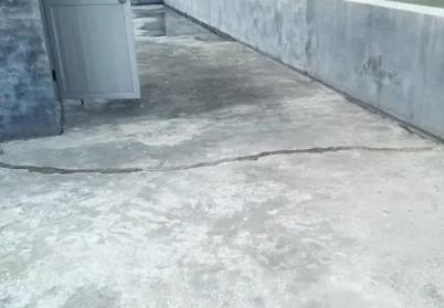 溧阳楼顶漏水维修公司分享下如何解决卫生间隐蔽部位漏水的问题?